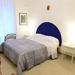 Bed and Breakfast Oz Μπάρι