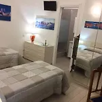 Oz Bed and Breakfast 3*